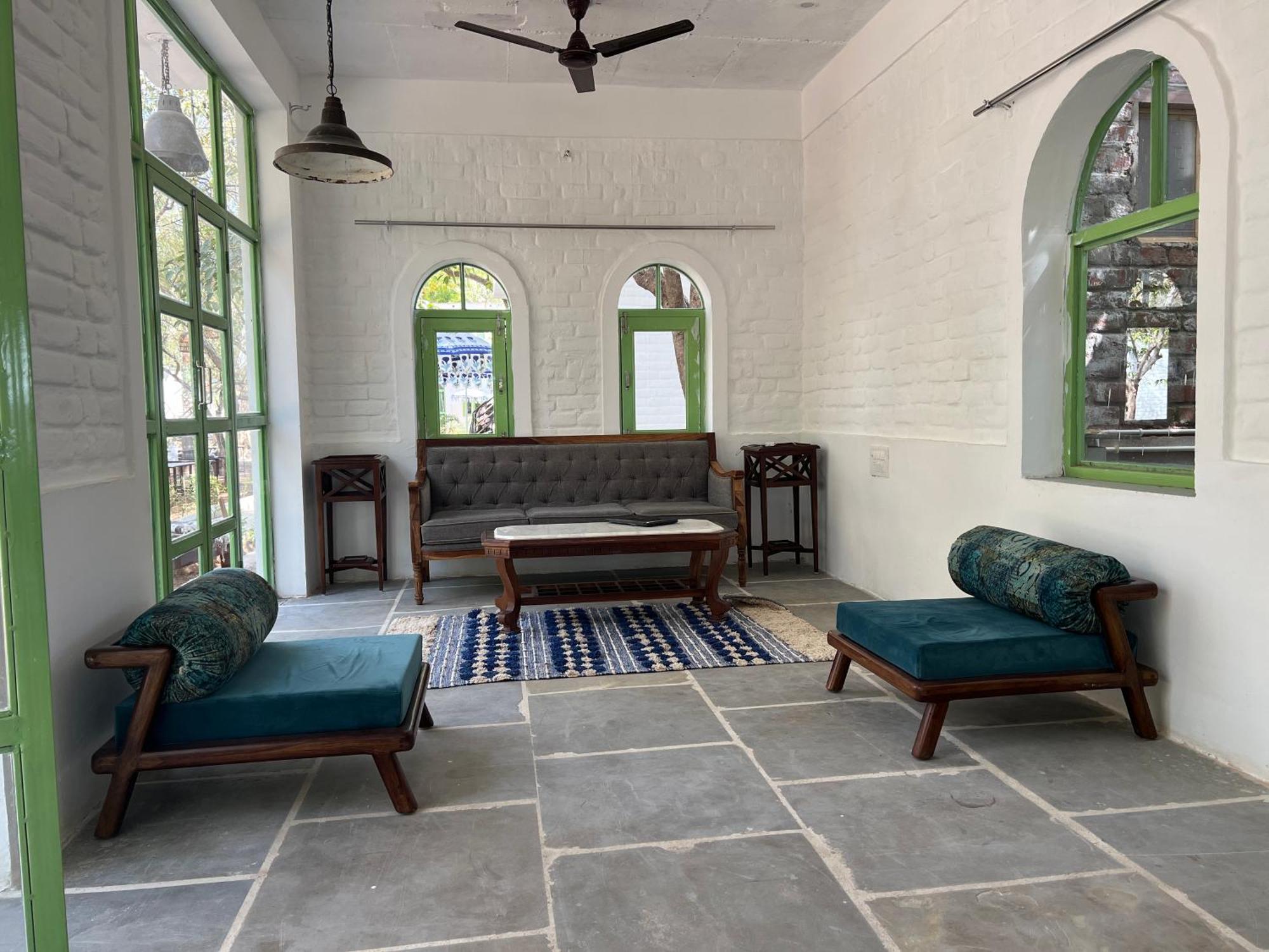 Heli Pushkar Hotel ภายนอก รูปภาพ