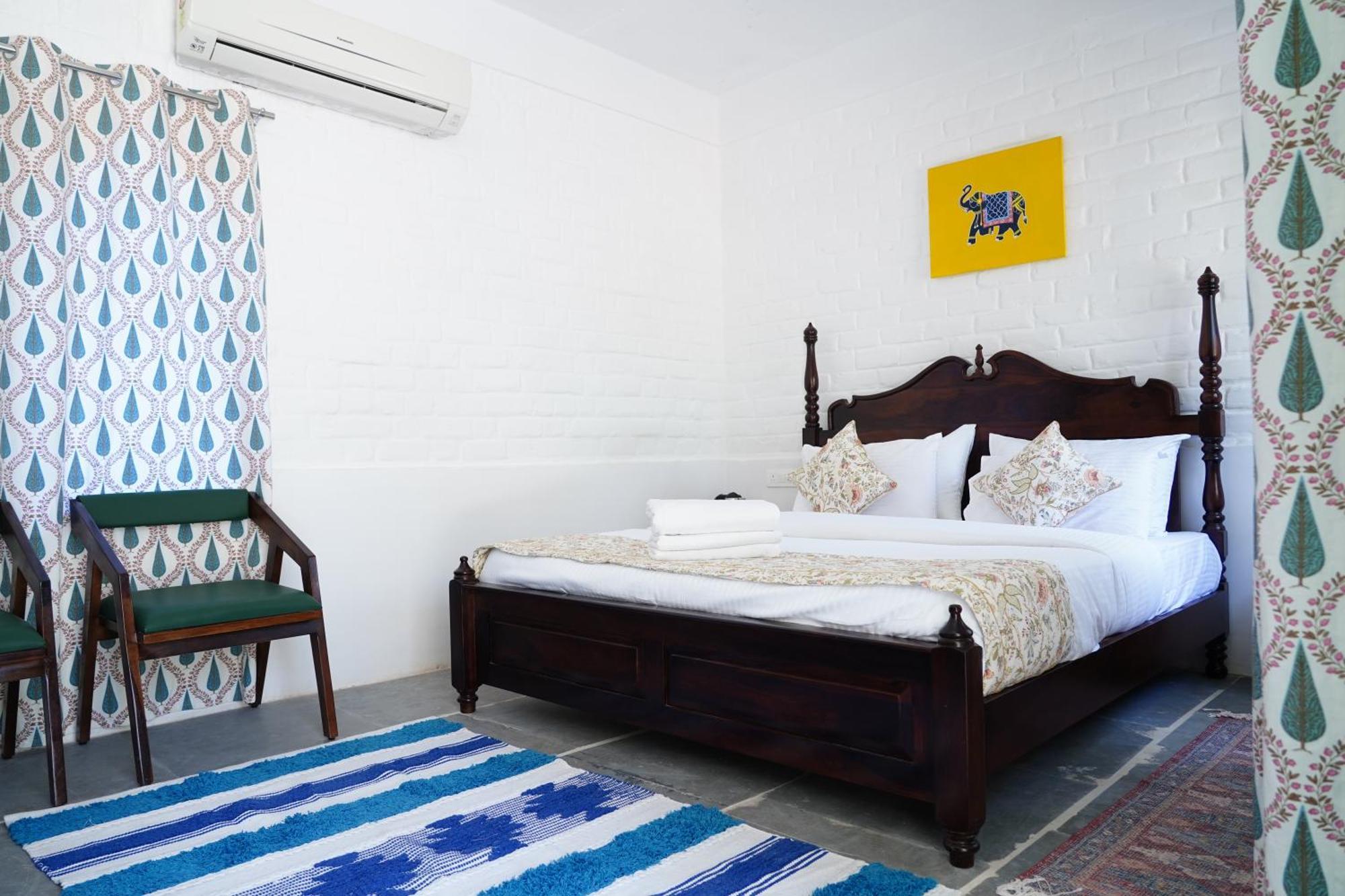 Heli Pushkar Hotel ภายนอก รูปภาพ
