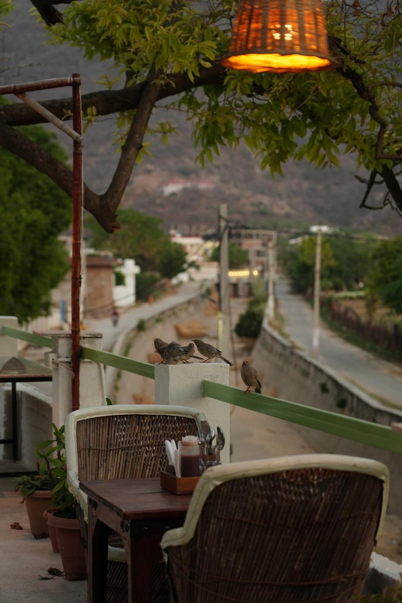 Heli Pushkar Hotel ภายนอก รูปภาพ