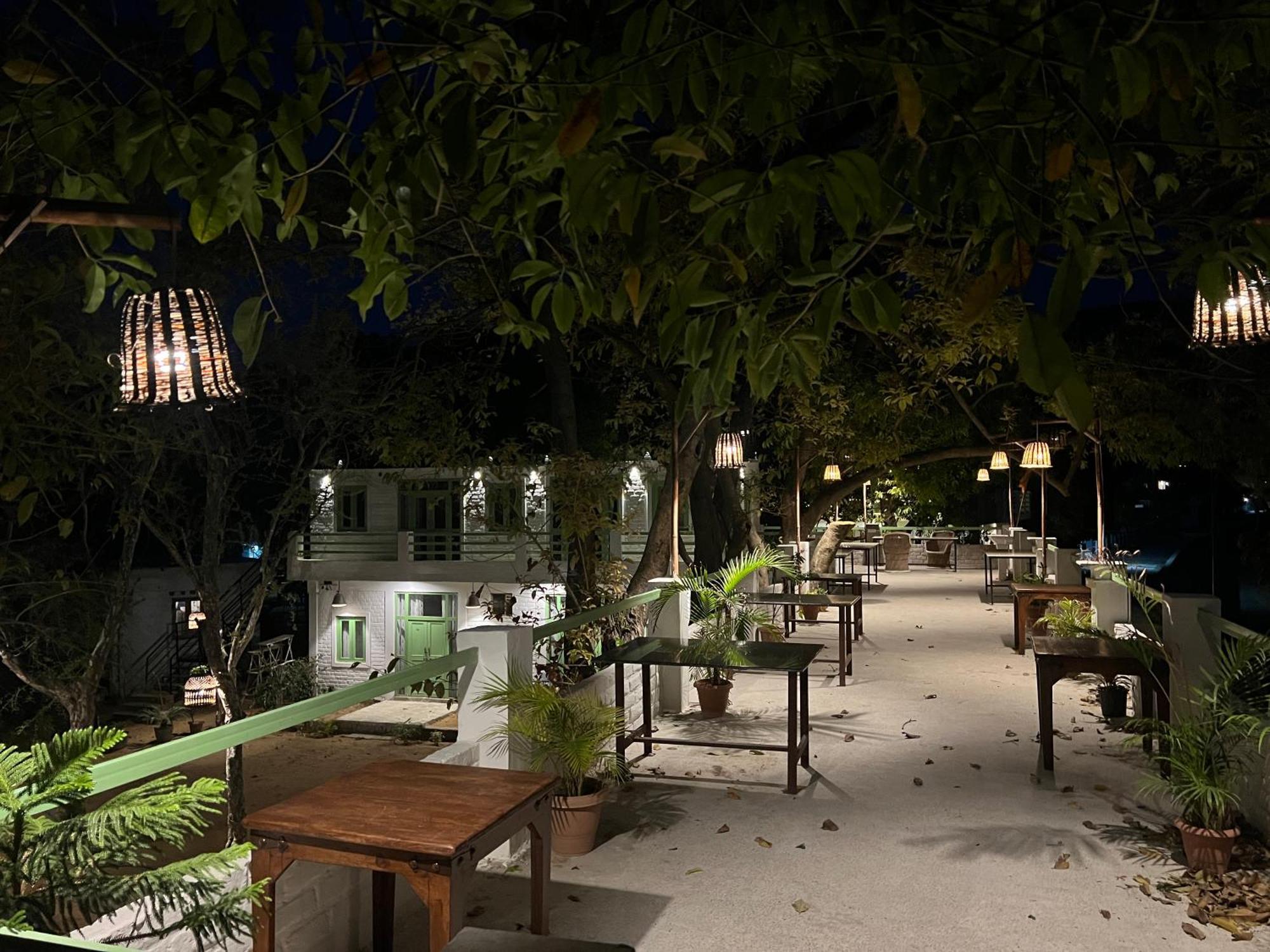 Heli Pushkar Hotel ภายนอก รูปภาพ