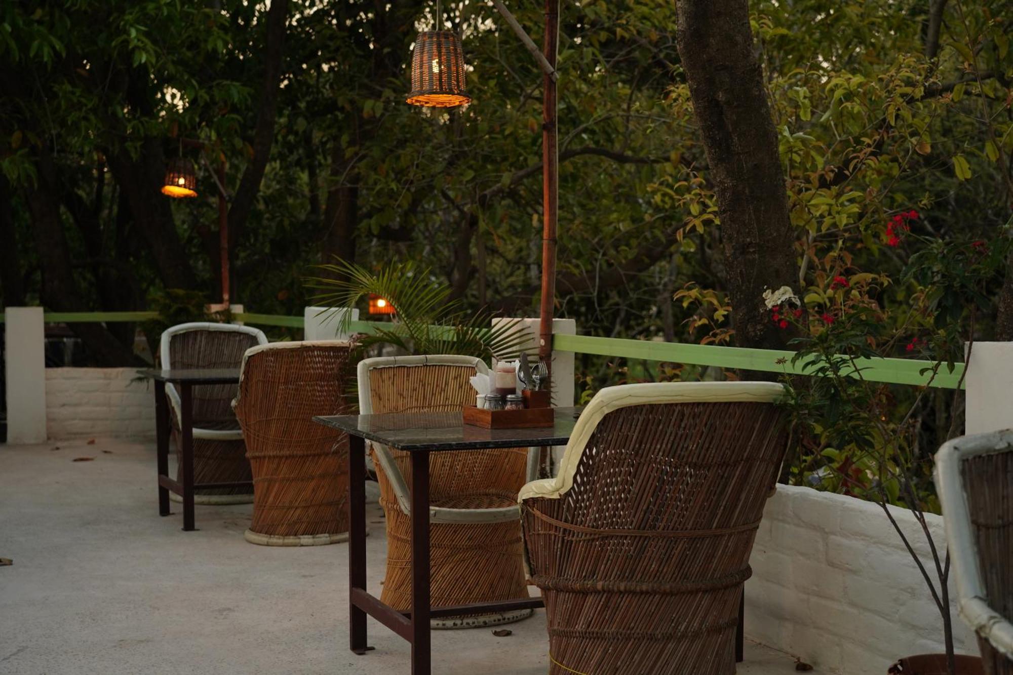 Heli Pushkar Hotel ภายนอก รูปภาพ