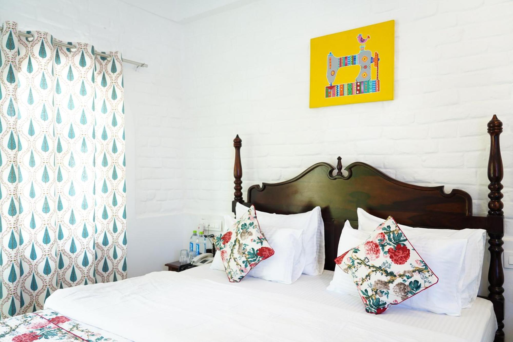 Heli Pushkar Hotel ภายนอก รูปภาพ