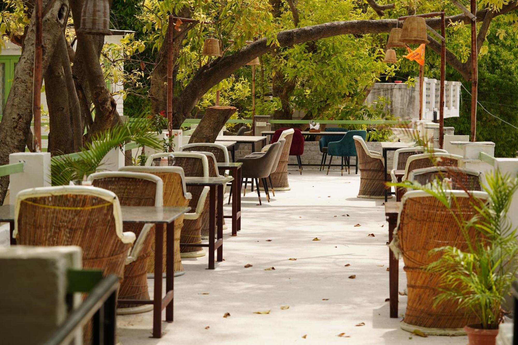 Heli Pushkar Hotel ภายนอก รูปภาพ